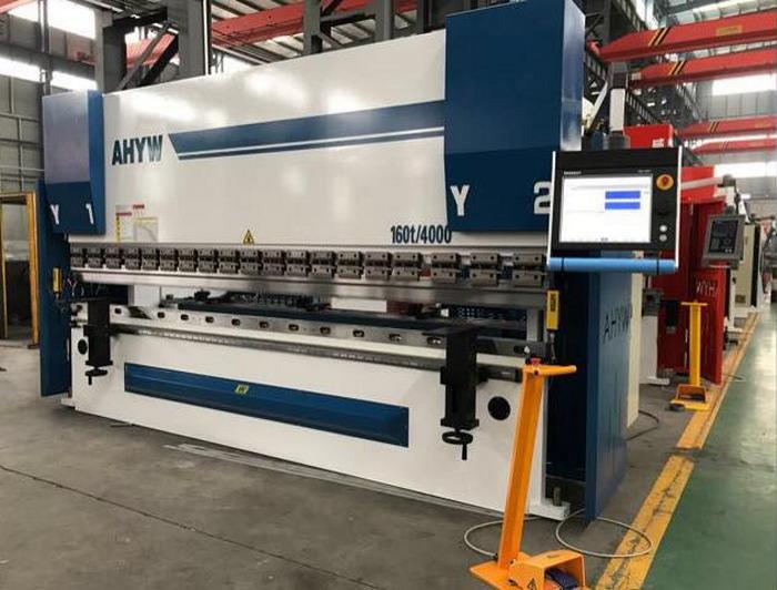 Yawei AHYW 6 -osi CNC Press kočnice 4M