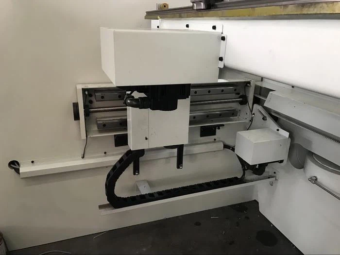 XR back gauge Yawei 4 axis cnc pressbrake 400T4m