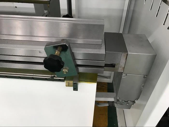 Wila motorised cnc press brake  crowning table Yawei 5 axis PBH PBC 220T4M cnc press brake