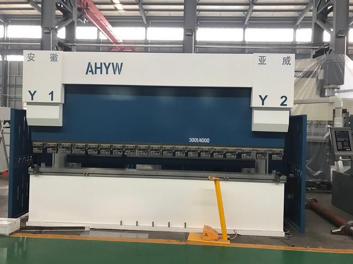 AHYW Yawei 5 osovina 300T4M CNC preša kočnica DELEM DA52S